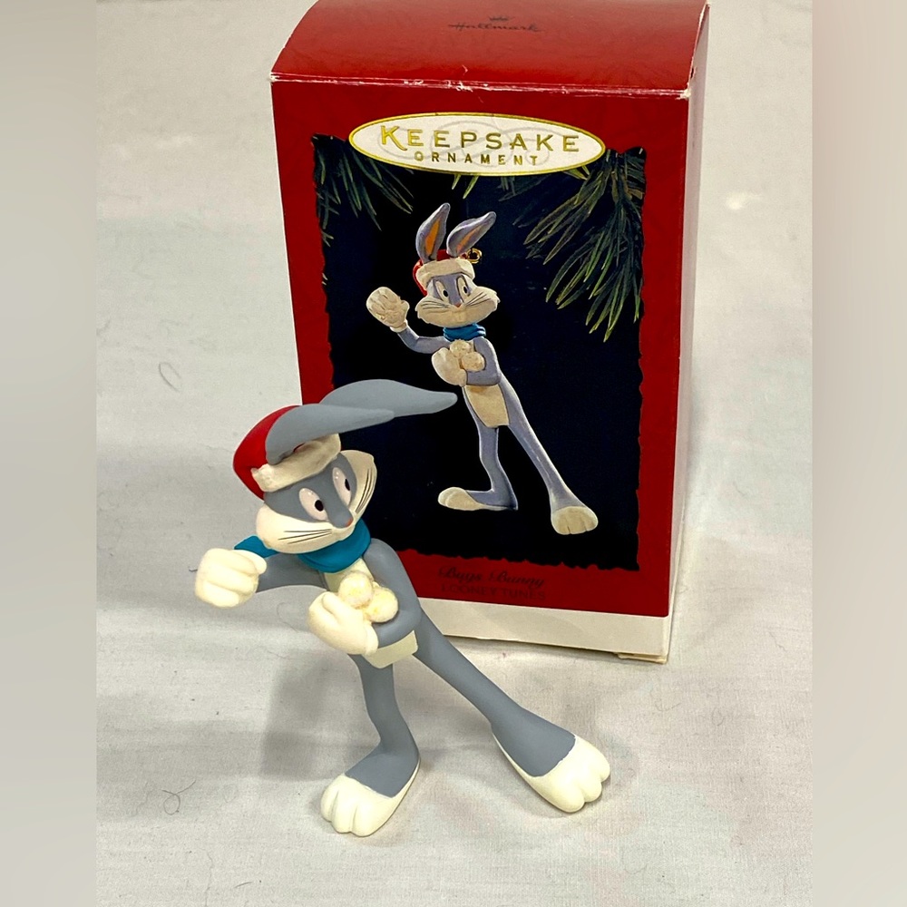 Vintage Hallmark Keepsake “Looney Tunes, Bugs Bunny” Ornament